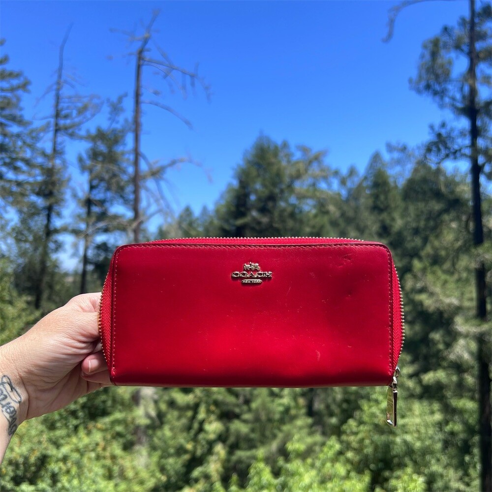 COACH RED Long Zip-Around Wallet Smooth Leather Gold Hardware AUTHENTIC